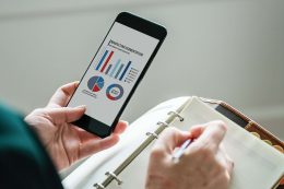 Startup Guide: How to Create an Efficient Sales Team from Scratch