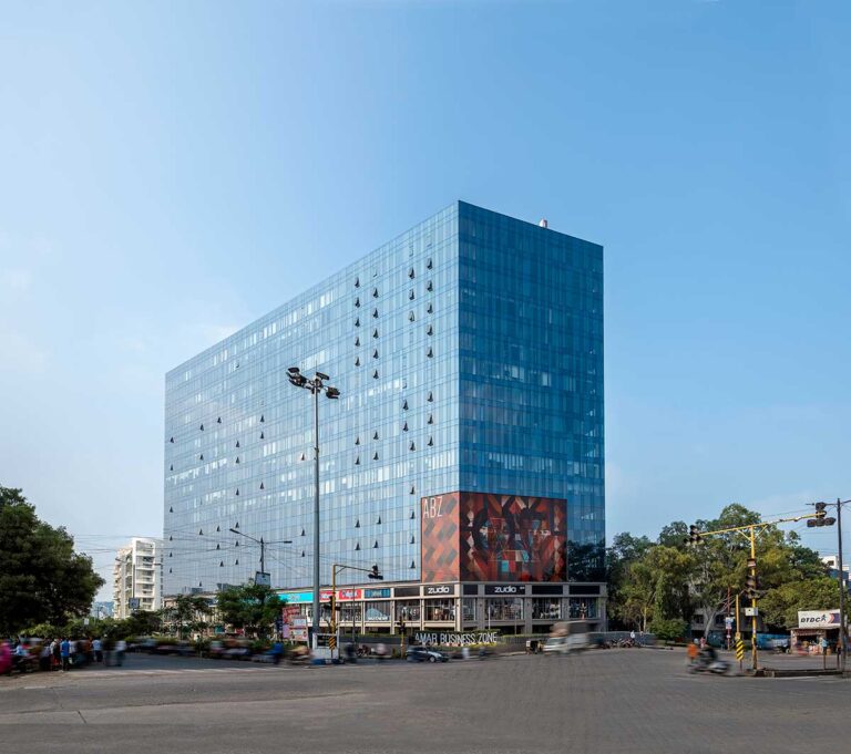 Amar business zone
