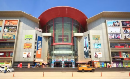 Maxus Mall