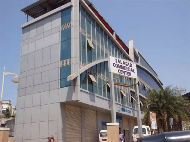 Salasar Commercial Center